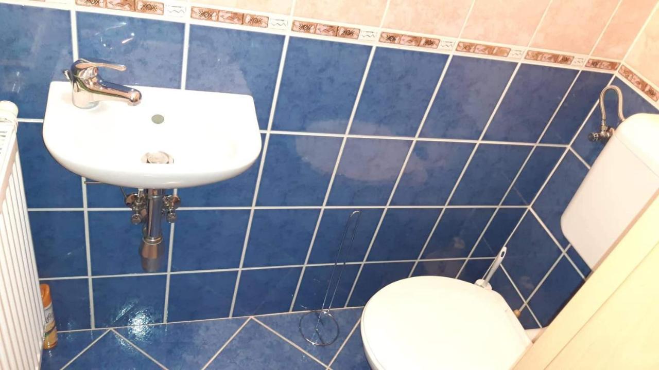Elizabet Apartman A Belvarosban サルバシュ エクステリア 写真