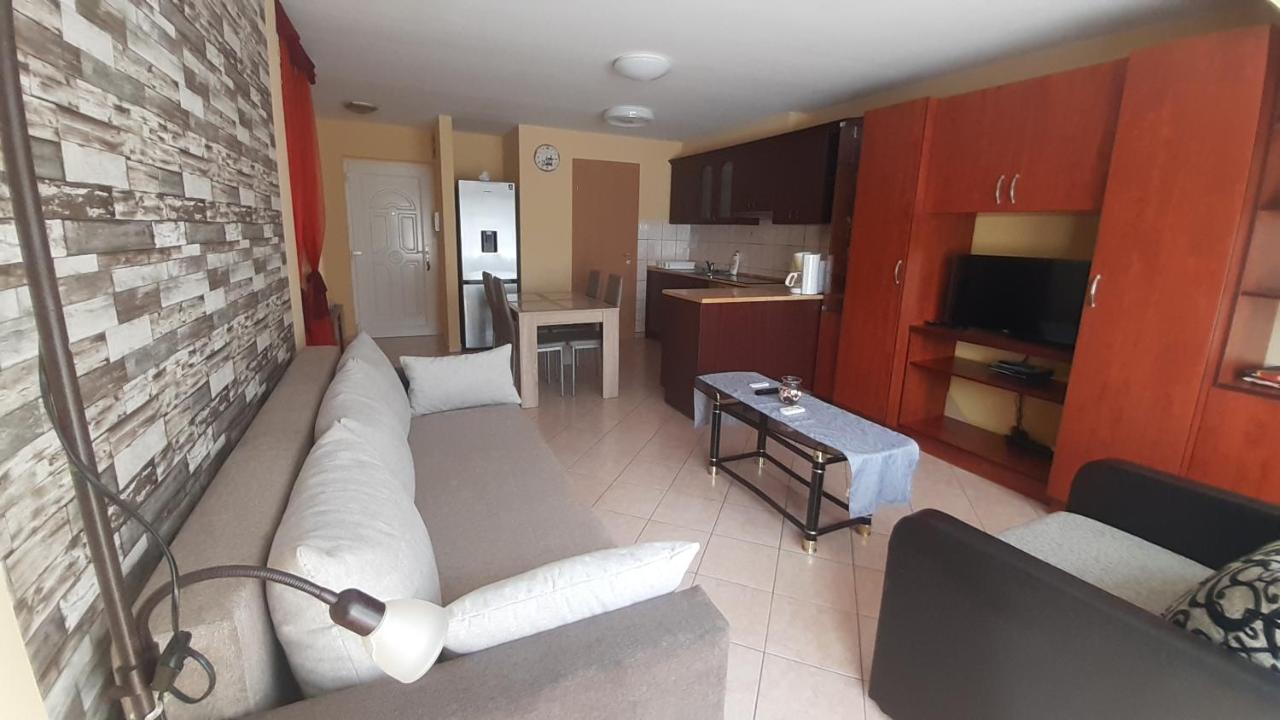 Elizabet Apartman A Belvarosban サルバシュ エクステリア 写真